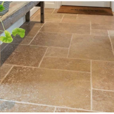 Travertin Noche Getrommeld vloer – warme bruine natuursteen met verouderde uitstraling