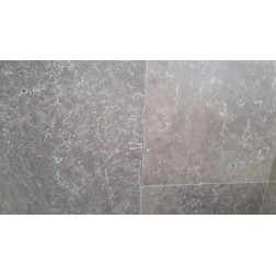 Travertin Noche Select Getrommeld vloer – warme bruine natuursteen met verfijnde verouderde uitstraling