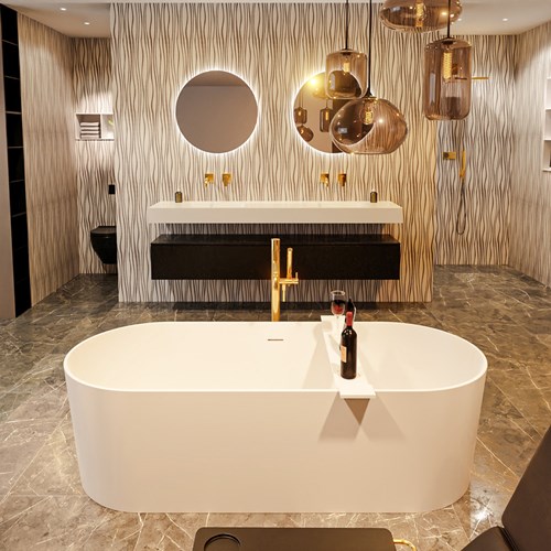 Ligbad Noble Vrijstaand 